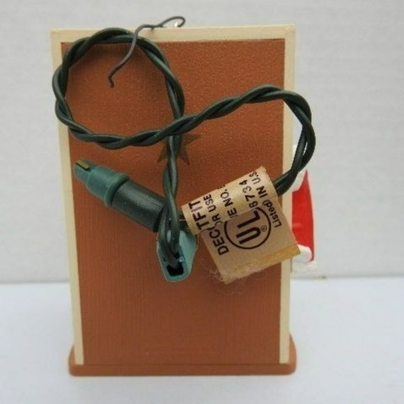 Backstage Bear Hallmark Magic Lighted Keepsake Christmas Tree Ornament - 1989 - Picture 10 of 11